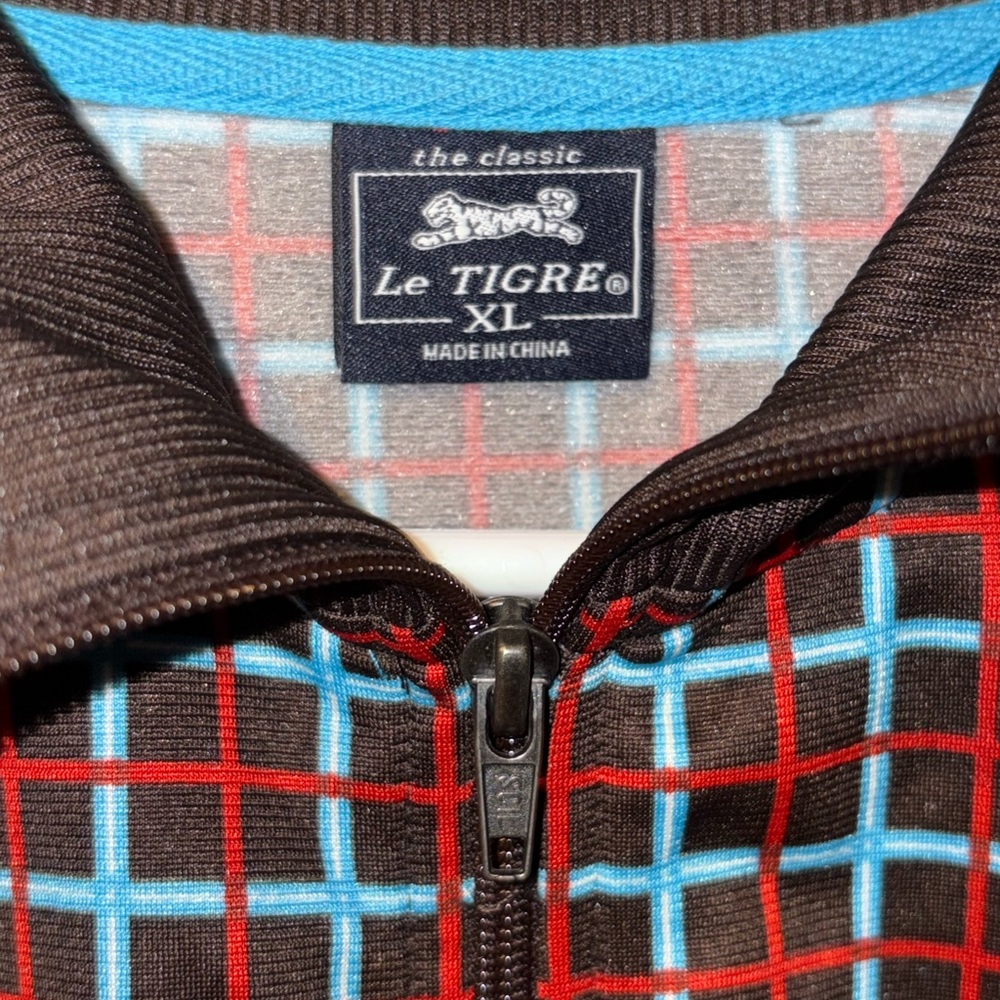 Checkered Zip-Up Jacket - Picture 3 of 4